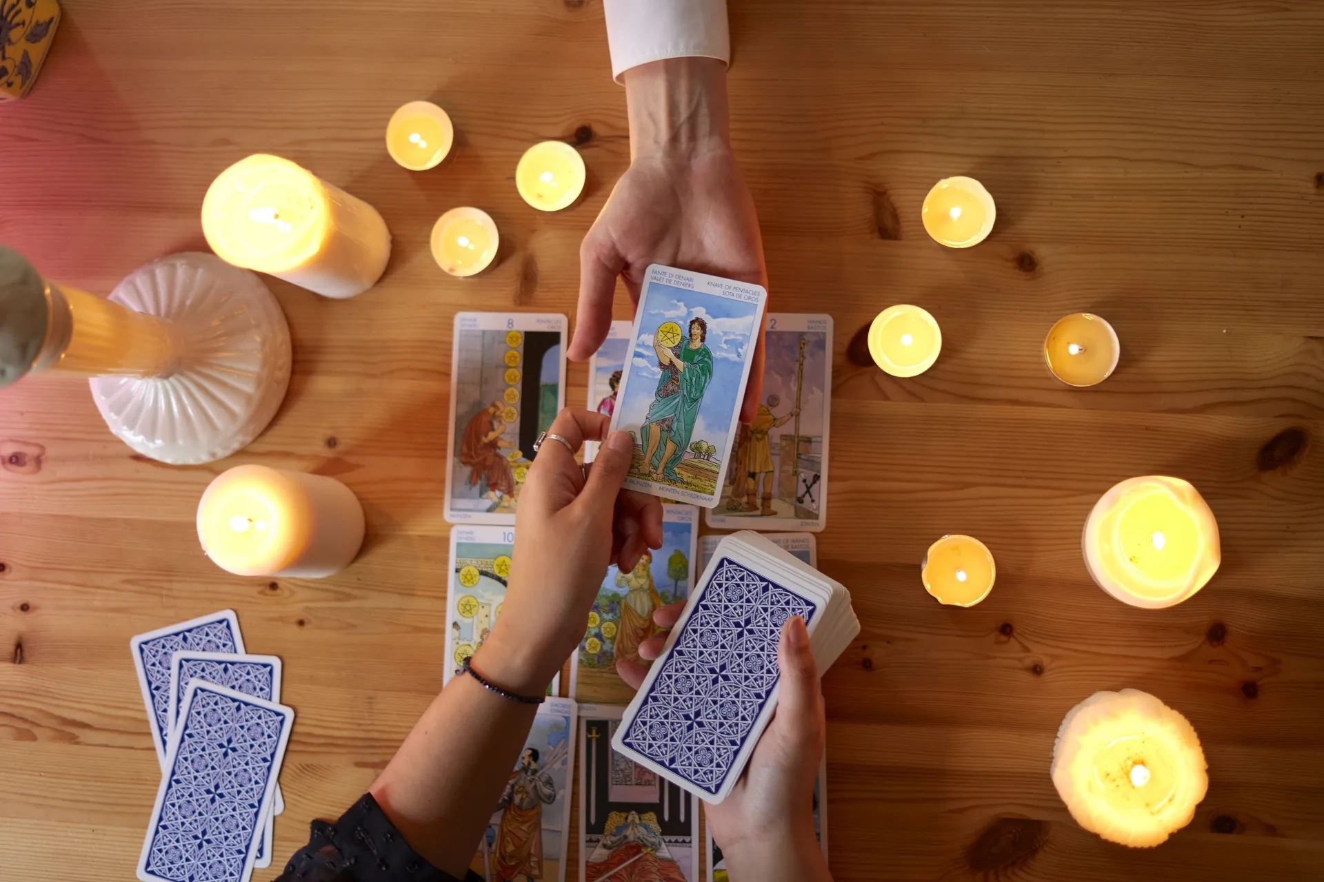 占い師のイメージ画像