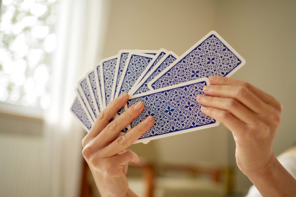 ルノルマンカードを読み解くコツ