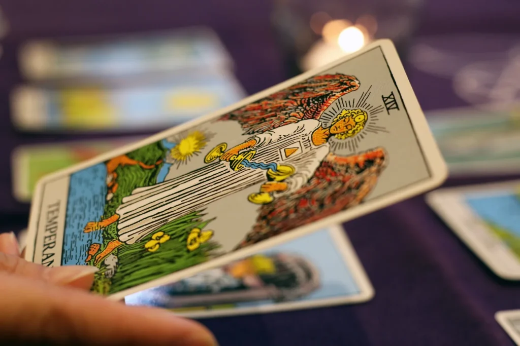 タロットカードとは？